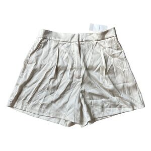 Abercrombie & Fitch Sloane Front Pleated White Satin Shorts NWT Size Medium